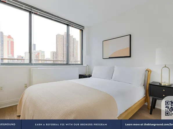 222 East 34th Street image 14 of 33