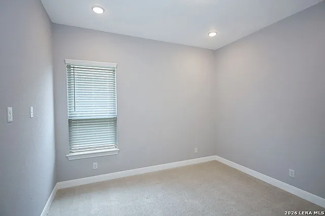 1434 Oaklawn Dr — Photo 28