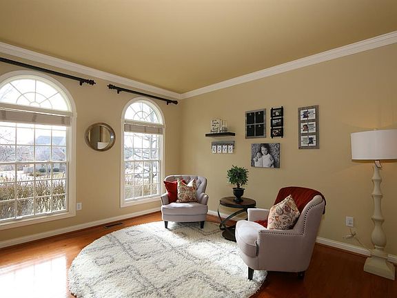4th image of 7794 Soaring Eagle Ct