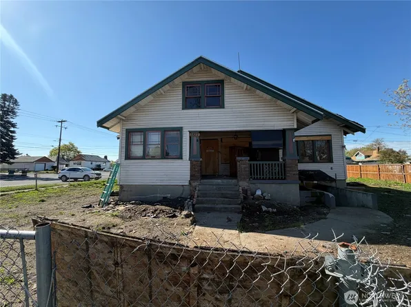 2822 E Wellesley Ave, Spokane, WA 99217