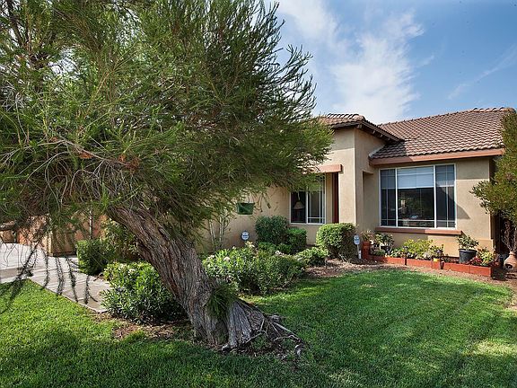 4th image of 25329 Country Fair Dr