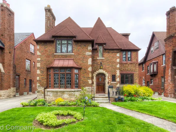 18040 Wildemere St, Detroit, MI 48221