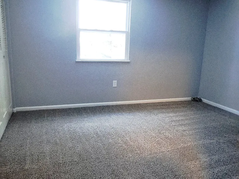 106 Elmur Dr #109 — Photo 16
