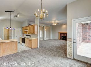 317 Edge Brook Ln, Norman, OK 73071