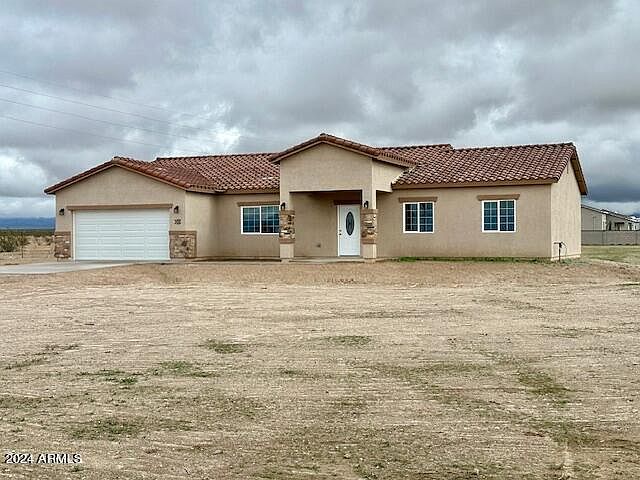 1st image of 1529 N 299th Avenue