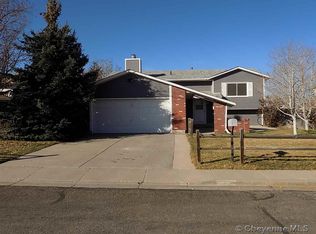 1418 Ahrens Ave, Cheyenne, WY 82007