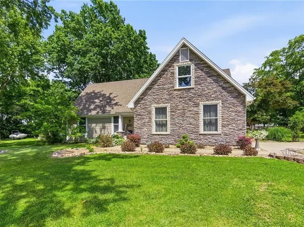 12905 Quail Rdg, Lees Summit, MO 64086