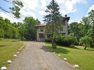 3950 Winding Way, Cincinnati, OH 45229