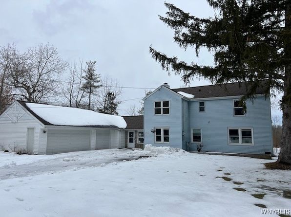4891 Meyer Rd, North Tonawanda, NY 14120