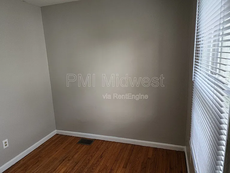 354 S Biltmore Ave — Photo 20