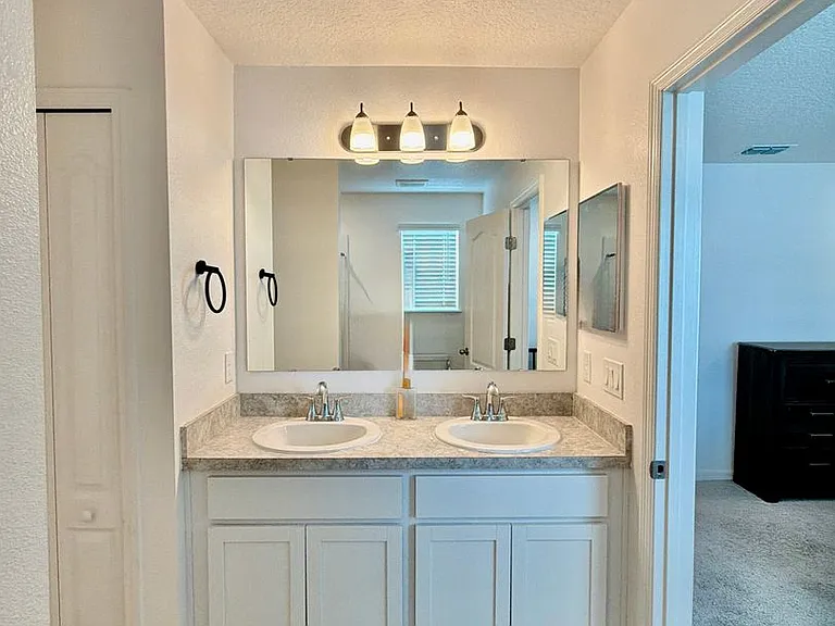3284 Penny Cove Ln — Photo 24