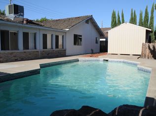 2124 Snyder Ave, Modesto, CA 95356