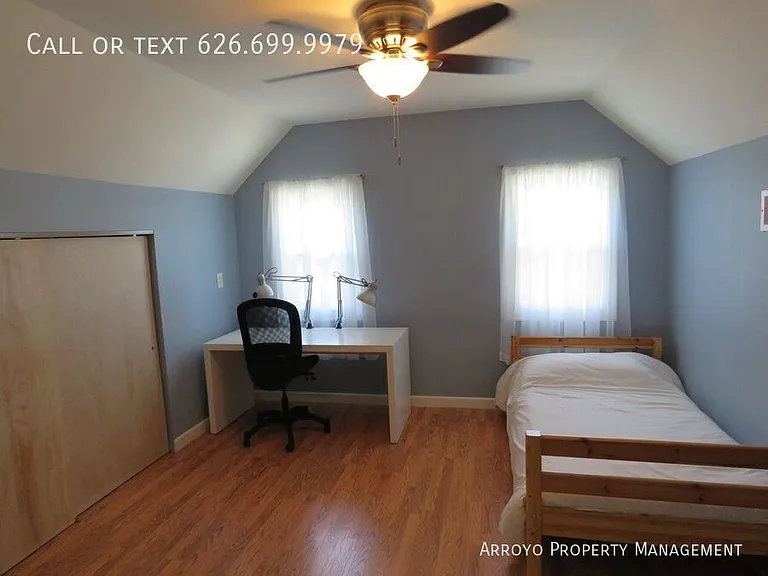 968 E Howard St — Photo 24
