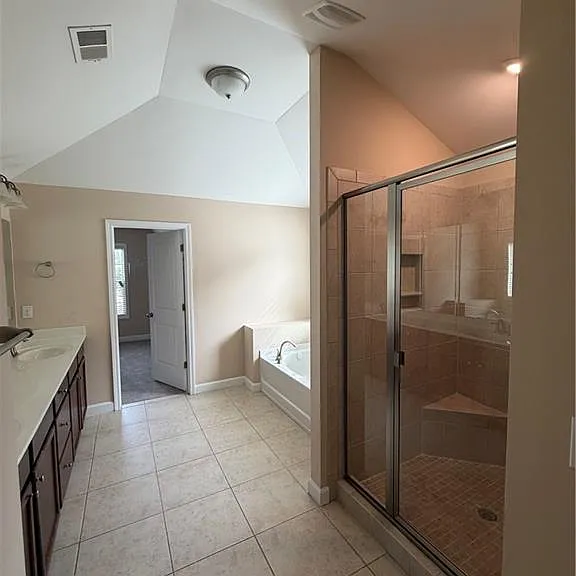 4525 Highfield Dr — Photo 16