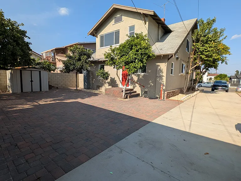 2213 S Meridian Ave — Photo 11