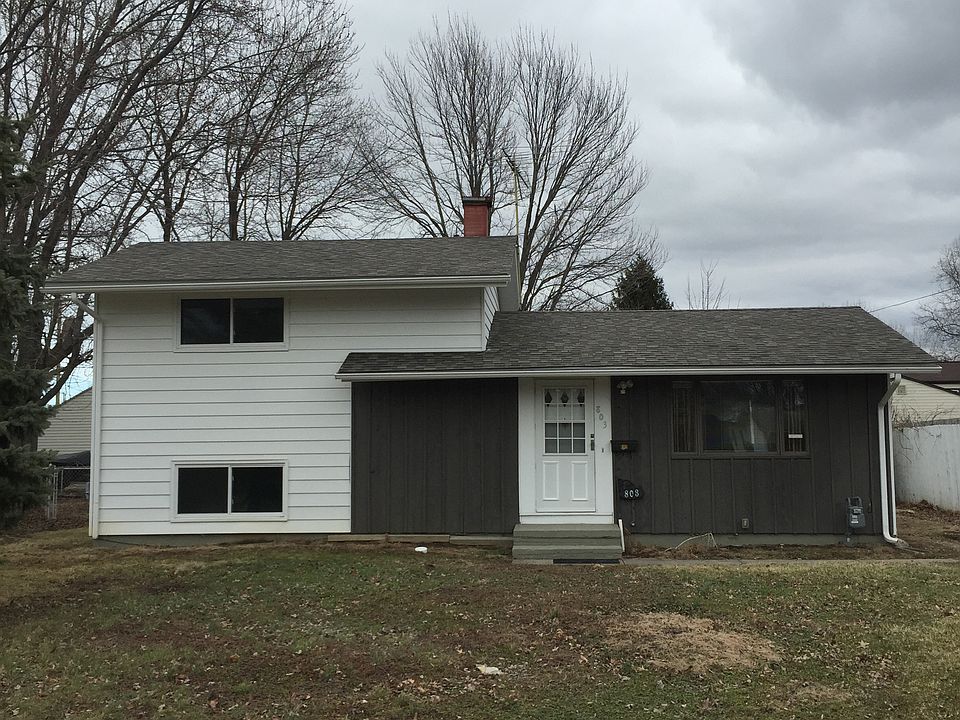 1st image of 803 West Dr