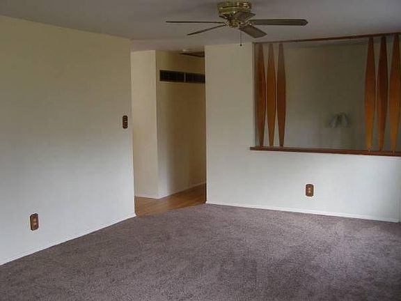 5th image of 1748 Schulte Hill Dr