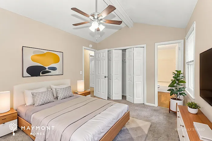 211 Kent Ct — Photo 11