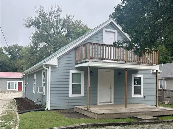 5812 Tauromee Ave, Kansas City, KS 66102