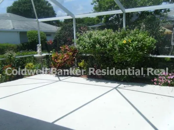 5601 Red Oak Ct, Palm Beach Gardens, FL 33410
