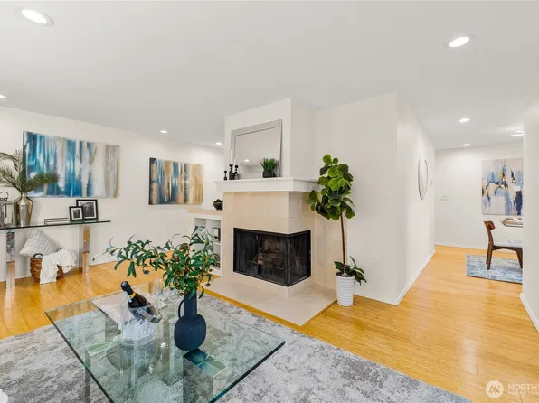 1218 101st Place NE, Bellevue, WA 98004