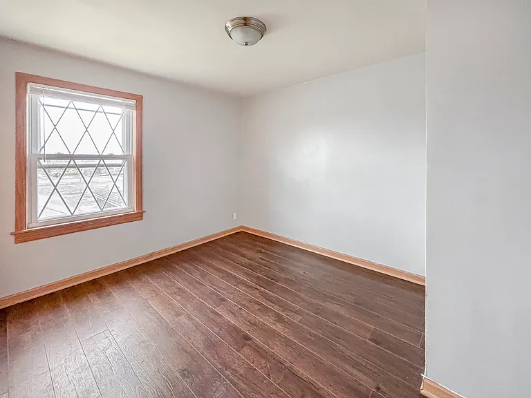 5156 W 63rd Pl — Photo 15