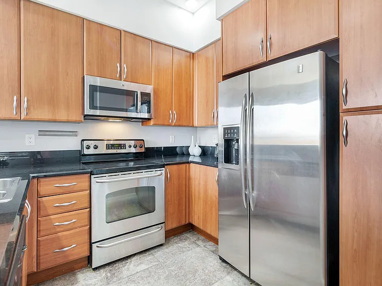 801 S Olive Ave #414 — Photo 6
