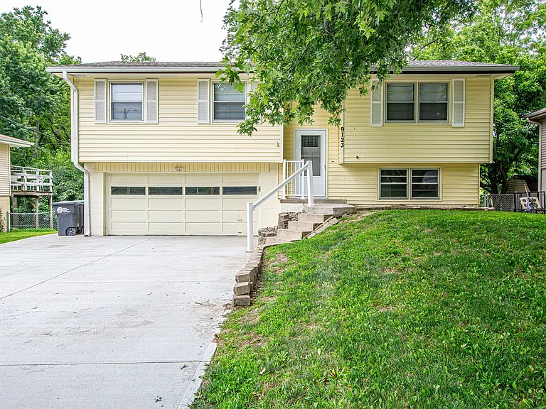 9123 Berry St — Photo 30