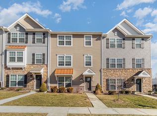 5010 Laurel Valley Ln, Enola, PA 17025