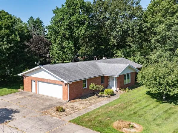 23611 Jenny Ln, Jerseyville, IL 62052