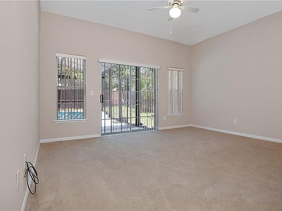 4th image of 8525 Lansdale Ct