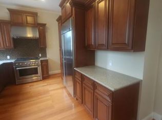 868 Shrader St, San Francisco, CA 94117
