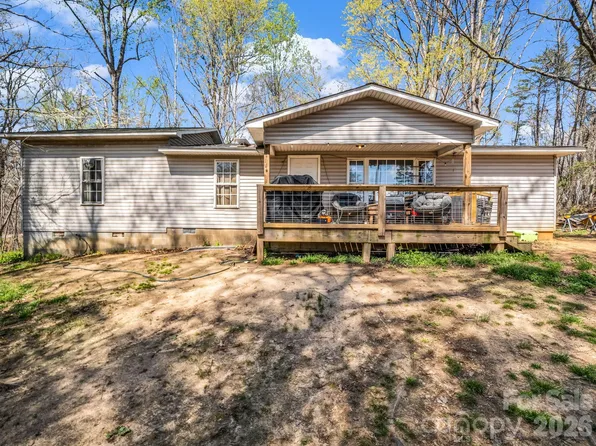 140 Firetower Rd, Mill Spring, NC 28756