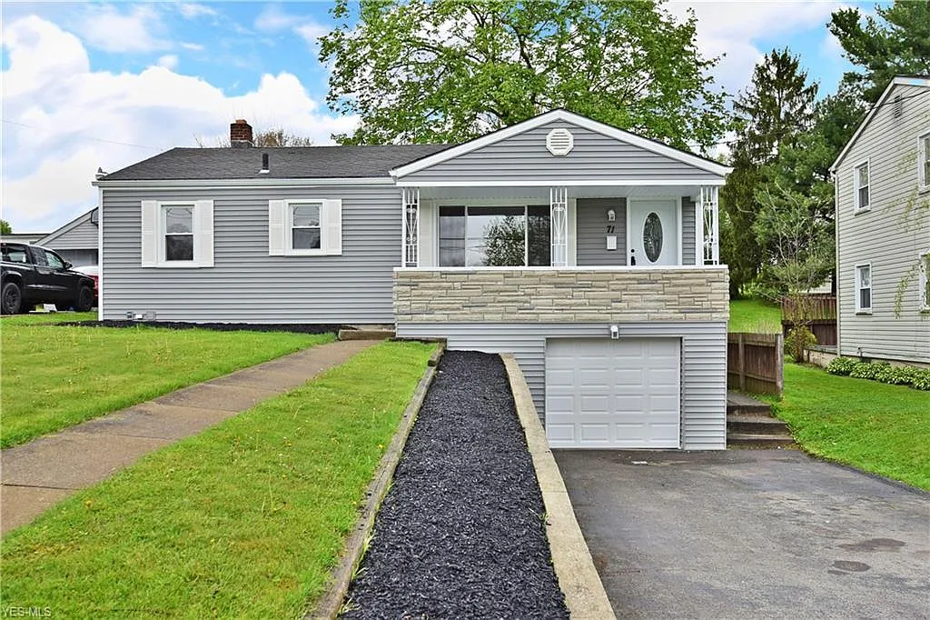 71 Iroquois St photo 1