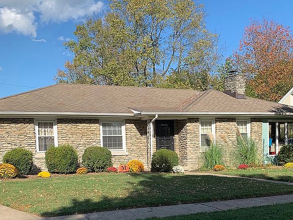 5th image of 487 Hollyhill Dr