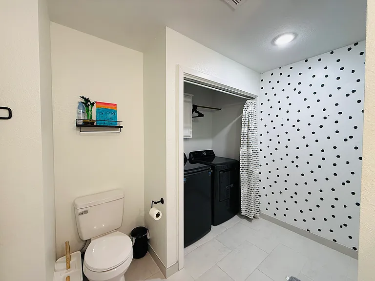 2 Holly Dr #B — Photo 5