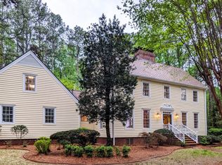 4901 Stoneridge Dr, Raleigh, NC 27612