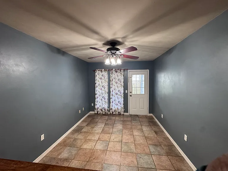 11232 S Nandina Ave — Photo 17