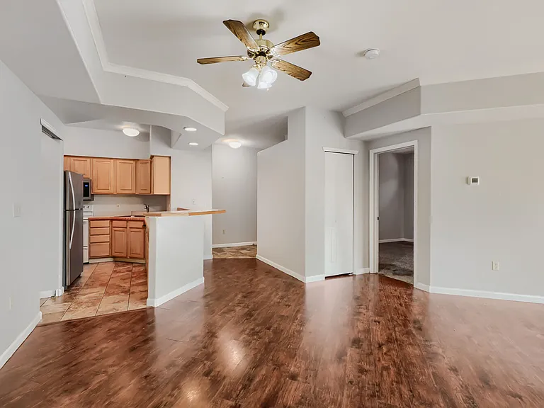 920 E Plum Creek Pkwy #106 — Photo 8
