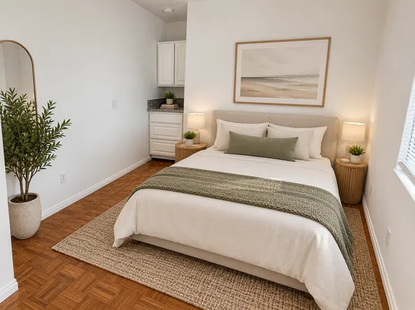 1161 E 1st St #1/2, Long Beach, CA 90802