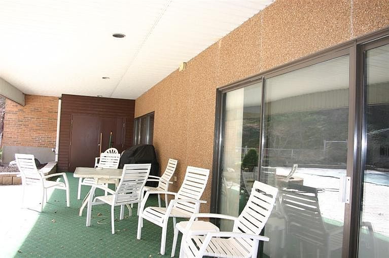 1st image of 3542 Amberacres Dr Unit 100N