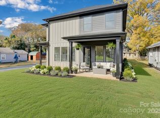 1024 Pryor St, Charlotte, NC 28208