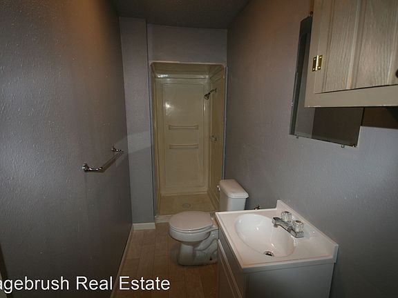 4th image of 515B Wallace St