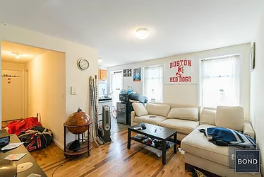 Rented by Bond New York