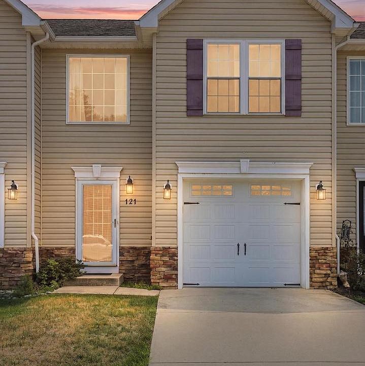 1st image of 121 Wynsome Blvd