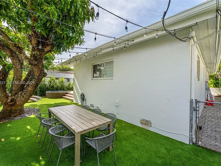 45 Palermo Ave — Photo 20