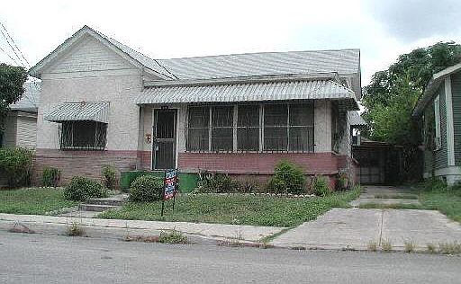 1st image of 213 IDAHO ST