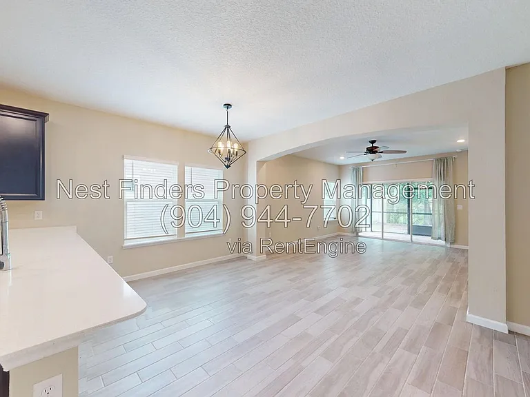 9084 Westwick Ln — Photo 11