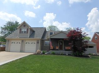 3647 Eyrich Rd, Cincinnati, OH 45248