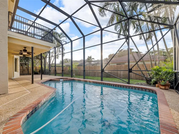 5048 NW 58th Terrace, Coral Springs, FL 33067